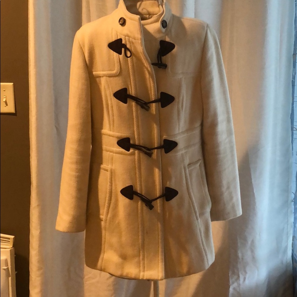 Cream Peacoat banana Republic